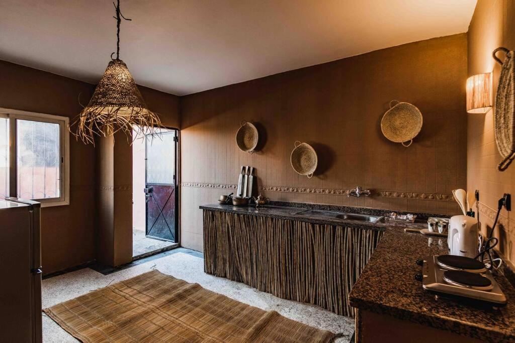 Central Majorelle Apartment Sleeps 4 Марракеш Экстерьер фото